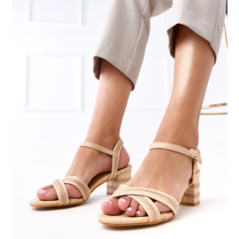 Beige sandals on the pillar fastened on the ankle Markot 1
