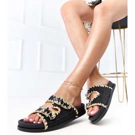 Black flip flops with Sameli buckle 2