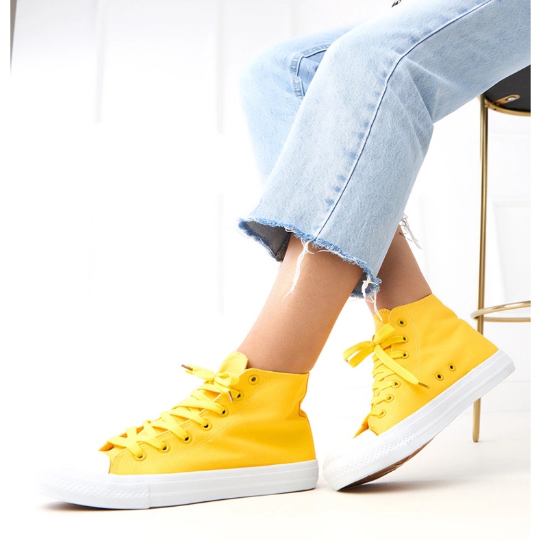 Yellow tall sneakers Ghan 1 Yellow tall sneakers Ghan 1