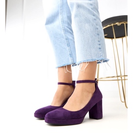 Purple pumps on the massive barola post violet 1