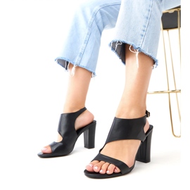 Black sandals on the post fastened with Sergida cubes 1 Black sandals on the post fastened with Sergida cubes 1