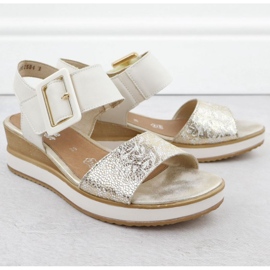 Remonte Sandals on the Renonte wedge in D6453-61 RKR646B 2