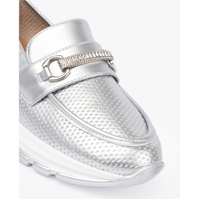 Shelvt Silver loafers with a decorative golden element 1