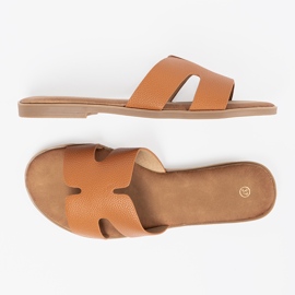 Shelvt Caramel women's slippers with cutouts 1 Shelvt Caramel women's slippers with cutouts 1