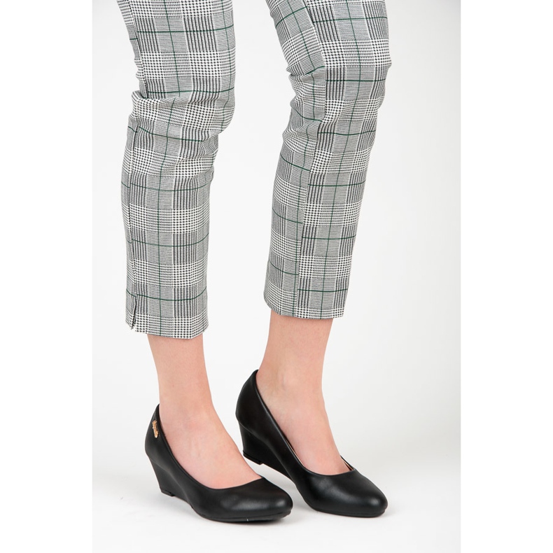 Super Me Black wedge pumps 2