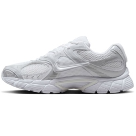 Nike V5 RNR shoes in HQ7901-101 2