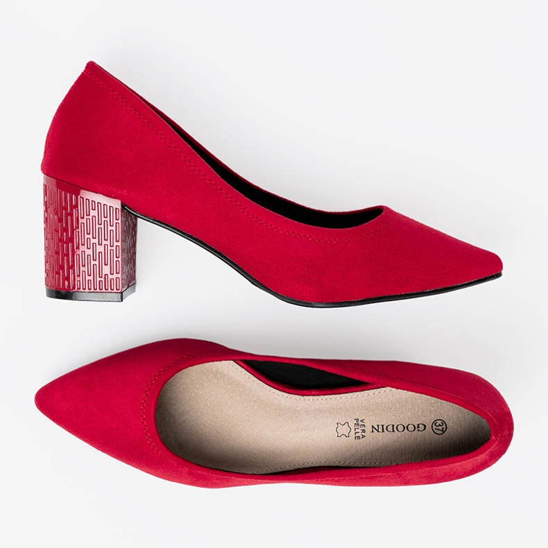 Goodin Elegant pumps on a decorative post red 2