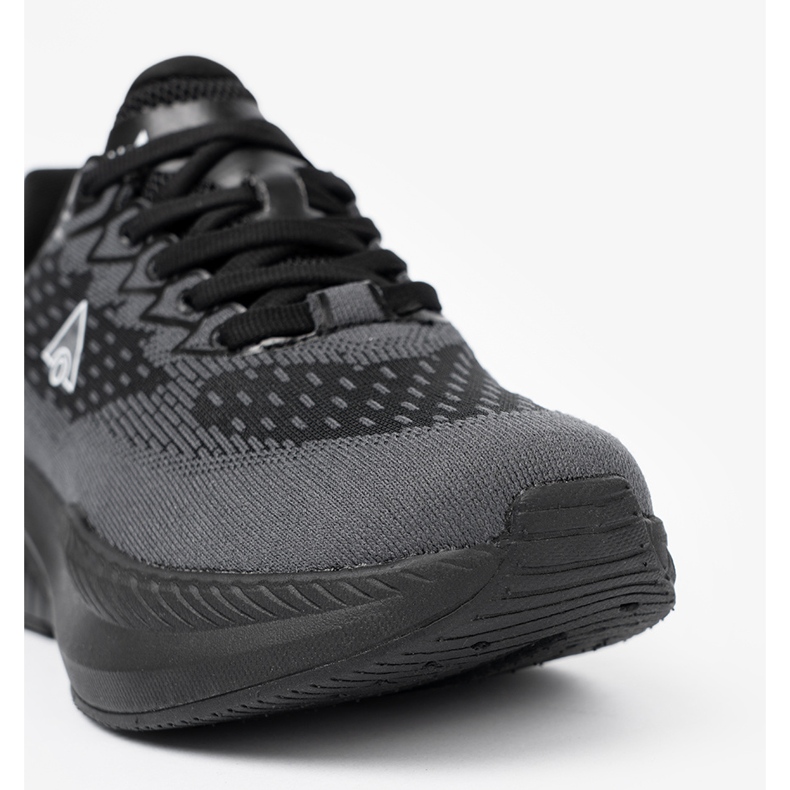 Shelvt Light black sneakers with a breathable mcarthur upper 1 Shelvt Light black sneakers with a breathable mcarthur upper 1