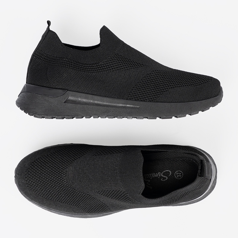 Shelvt Slip-on sports shoes in black 1