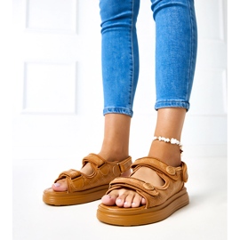 Brown sandals with adjustable beard belts 1