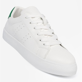 Shelvt Classic white sneakers with a green accent 1 Shelvt Classic white sneakers with a green accent 1