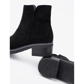 Shelvt Simple black boots with a comfortable heel 2