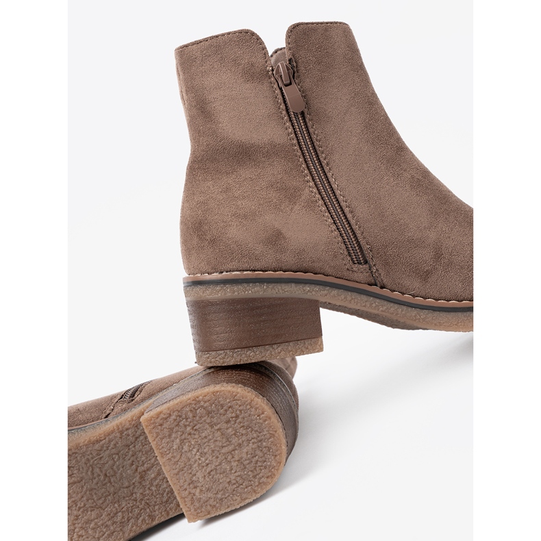 Shelvt Classic dark beige boots with a stable heel 1