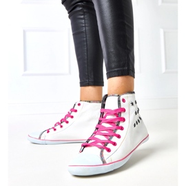 White ankle sneakers with a geometric pattern Kalerrt 1