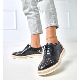 Black women's shoes with stoneware studs 2
