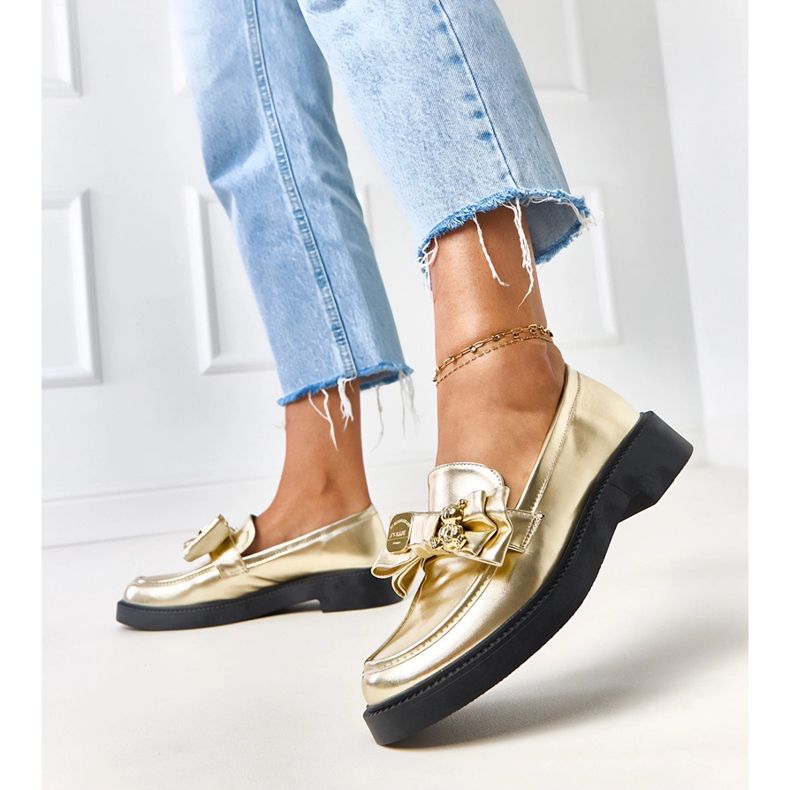 Golden loafers with a bow and Teriwa teddy bear 2