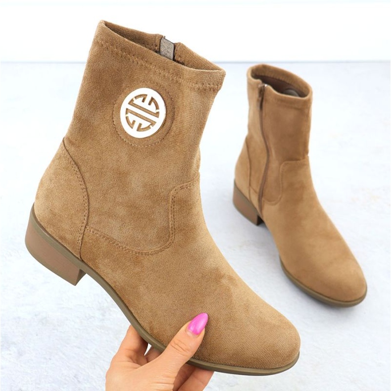 Jezzi suede boots in 198-28 Jez432c 1