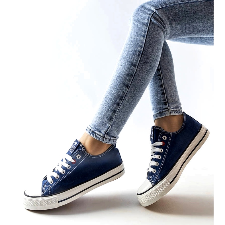 News Youth sneakers tied navy blue 8sp30-4723 2 News Youth sneakers tied navy blue 8sp30-4723 2