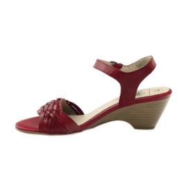 Red sandals on the wedge Caprice 28303 2