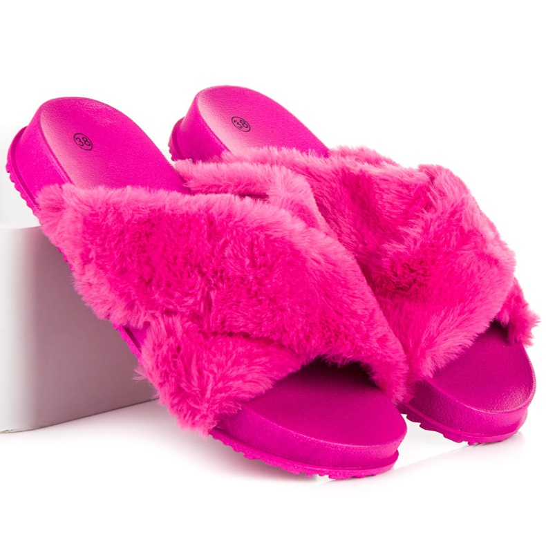 Stylish fur slippers pink 2