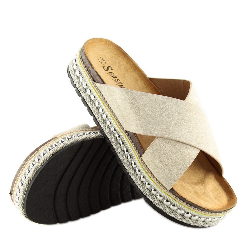 Women's beige slippers CK15P beige 1