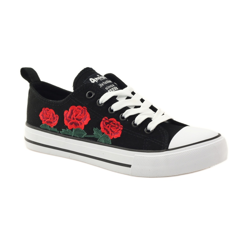 American Club Sneakers with embroidered roses American 17035 black white 1