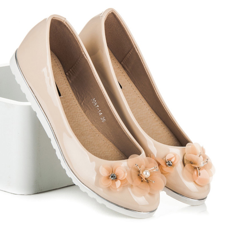 Vices Lacquered ballerinas with flowers brown 1