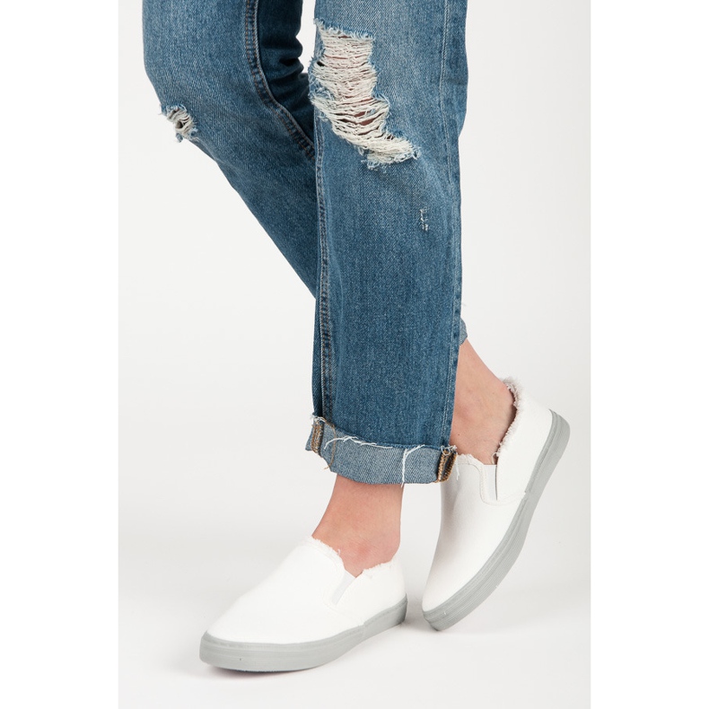 Seastar White Slipons 1