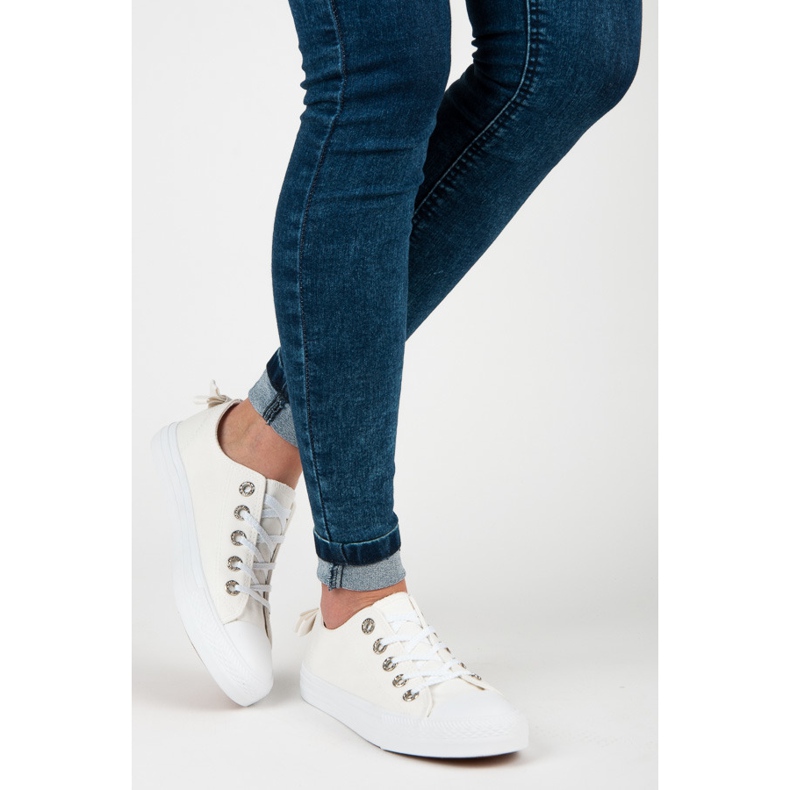 White sneakers with a bow 2