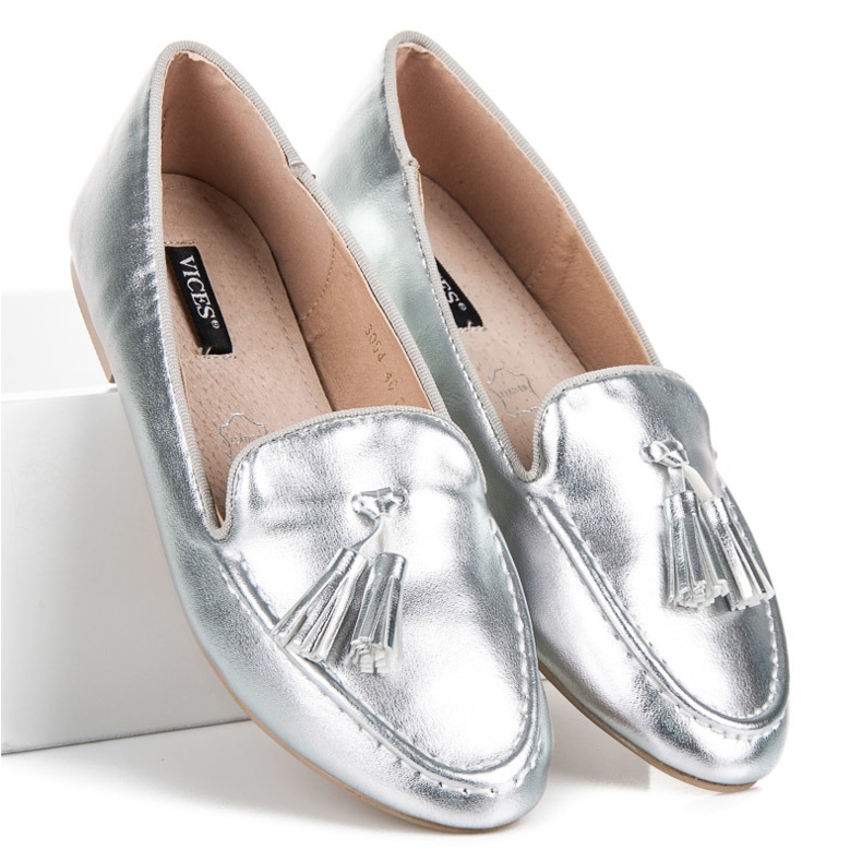 Silver moccasins vices grey 1