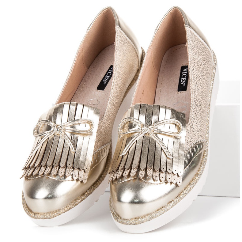 Moccasins on the vices platform yellow 1