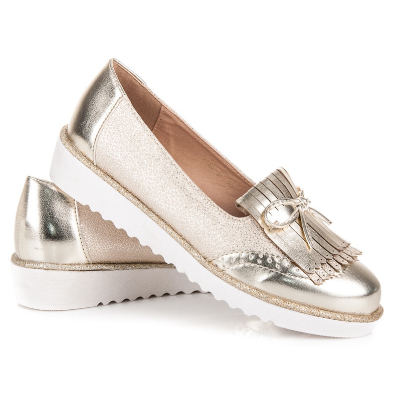 Moccasins on the vices platform yellow 2