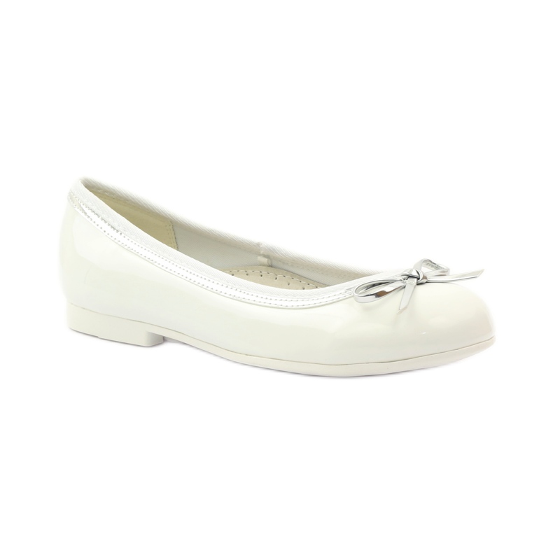 American Club Ballerinas with a white American bow 1