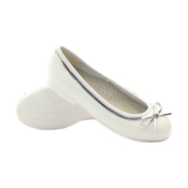 American Club Ballerinas with a white American bow 3