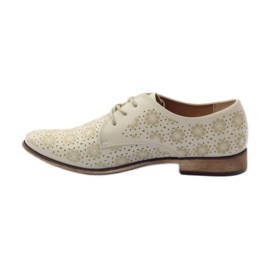 Sergio Leone Women's shoes with stylish flowers beige 2 Sergio Leone Women's shoes with stylish flowers beige 2