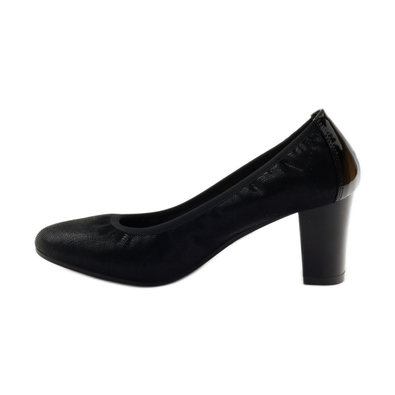 Sergio Leone Pumps on a post 233 black 2