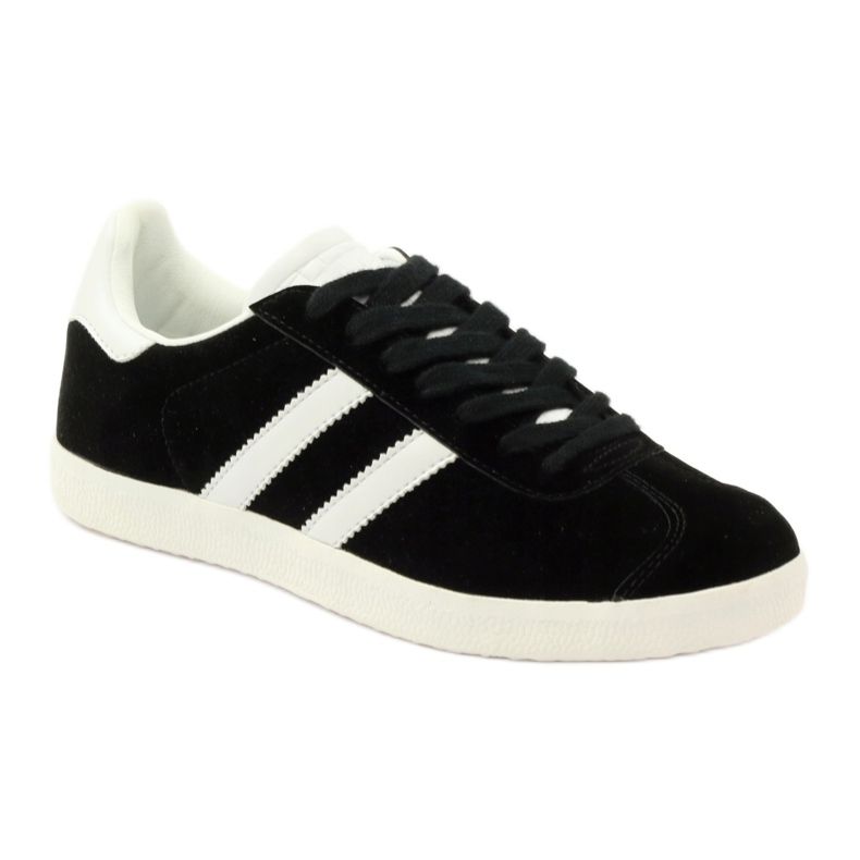 McKey Women's sports shoes DSP135 black sneakers white 1