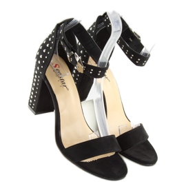 Black black sandals with high heels 2