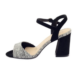 Sandals on the Sergio Leone 820 post with stripes white black 2
