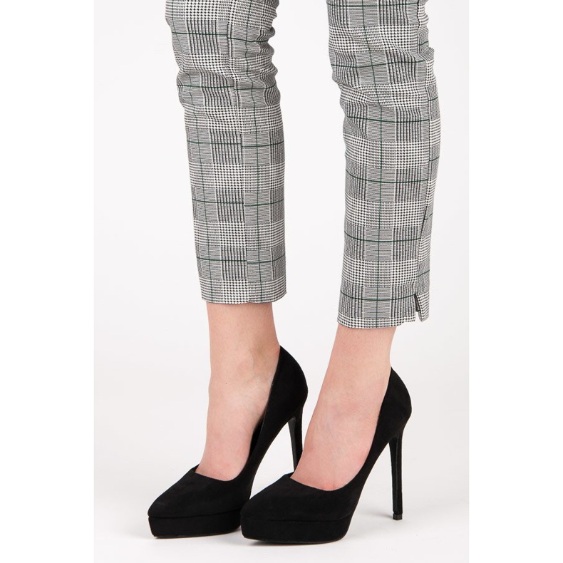 Bestelle Suede heels on the platform black 1