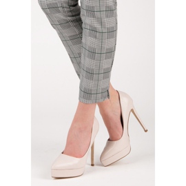 Small Swan Lacquered heels on the platform brown 2