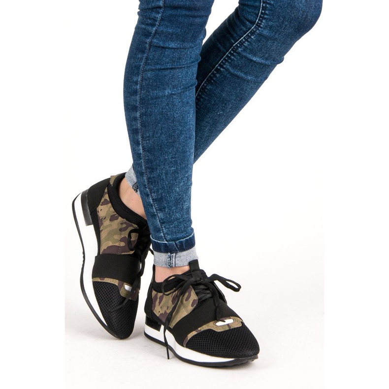 Slip-on sports shoes black brown green 1 Slip-on sports shoes black brown green 1