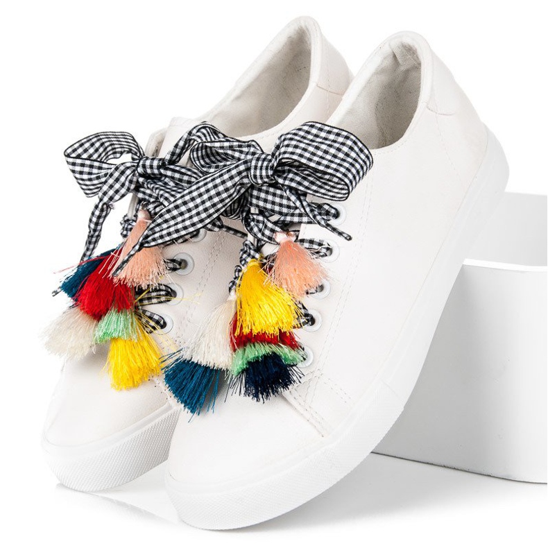 Ideal Shoes White sneakers with fringes 1