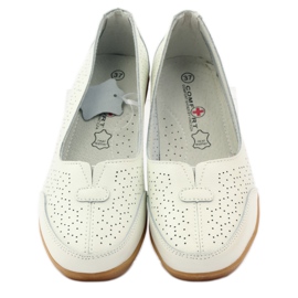 Vinceza leather loafers white 4