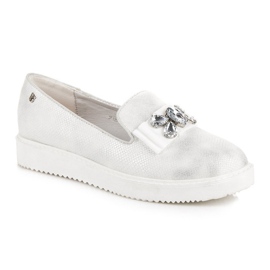 White shoes vices 1