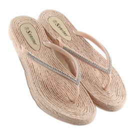CK40P Carnation beige rubber flip-flops 1