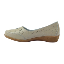 Shoes for women perforated Vinceza beige 2