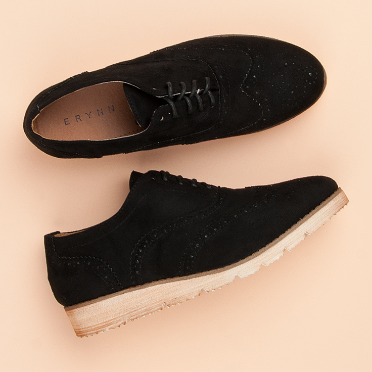 Erynn Black retro shoes 2 Erynn Black retro shoes 2