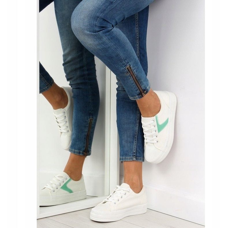 White sneakers with high sole K1831401 Blanco 1