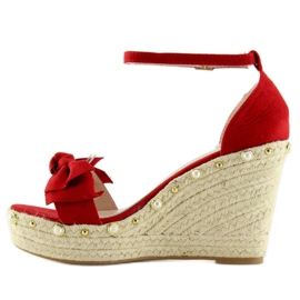Red sandals, espadrilles on wedges 2
